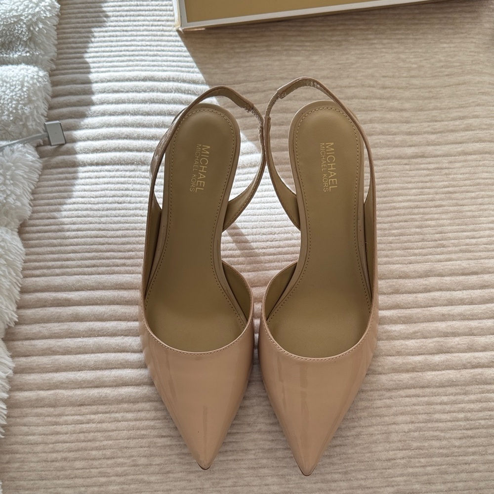 Michael Kors Nude Pointed Slingback Heels (never been used)